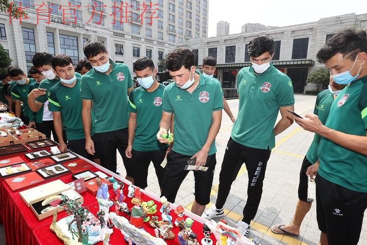 中甲联赛紧张激烈  赛区“双节”活动丰富多彩